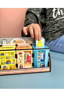 Сортер комодик "Шафи з одягом"