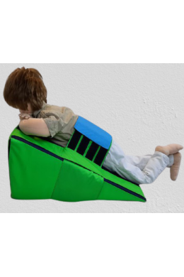 Подушка з нахилом "Клин" для реабілітації  з фіксуючим поясом 30смх50смх60см